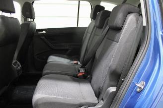 Volkswagen Touran  picture 12