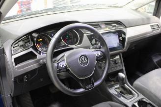 Volkswagen Touran  picture 9