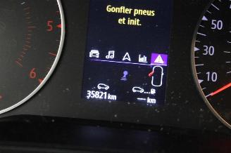 Renault Clio  picture 13