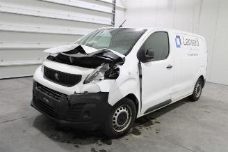 Vaurioauto  passenger cars Peugeot Expert  2021/11