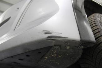 Peugeot 208  picture 17