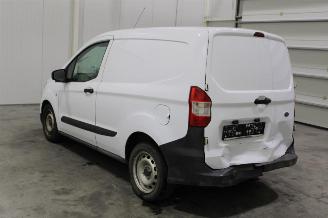 Ford Transit  picture 4
