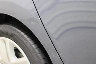 Renault Clio  picture 23