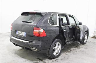 Porsche Cayenne  picture 3