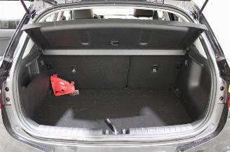 Kia Stonic  picture 17
