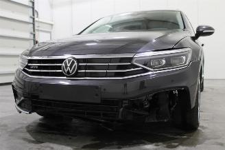 Volkswagen Passat  picture 25