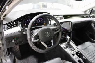 Volkswagen Passat  picture 9