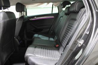 Volkswagen Passat  picture 11
