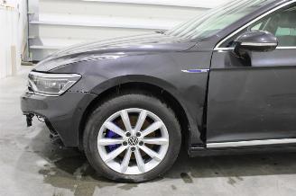 Volkswagen Passat  picture 6