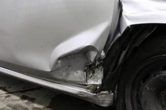 Peugeot 208  picture 22