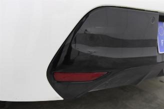 Peugeot 208  picture 20