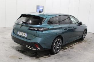 Peugeot 308  picture 3