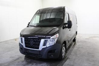 Vaurioauto  passenger cars Nissan Nv400  2020/6