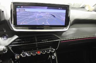Peugeot 2008  picture 14