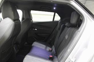 Peugeot 2008  picture 12