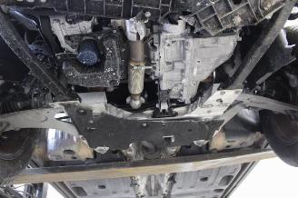 Peugeot 2008  picture 16