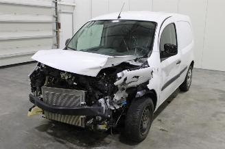 Unfallwagen Nissan Nv250  2021/9