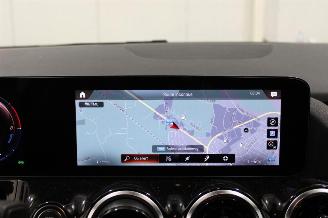 Mercedes GLA 250 picture 14