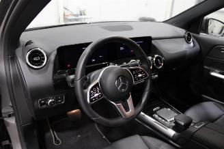 Mercedes GLA 250 picture 10