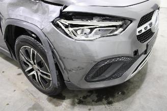 Mercedes GLA 250 picture 6