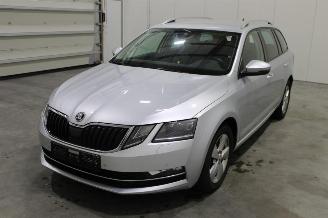 Auto incidentate Skoda Octavia  2019/9