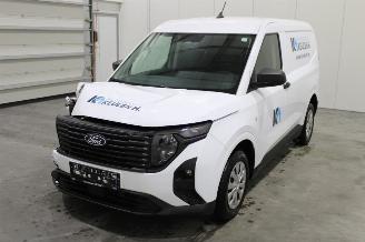 damaged commercial vehicles Ford Transit Courier Van Transit Courier 2025/5