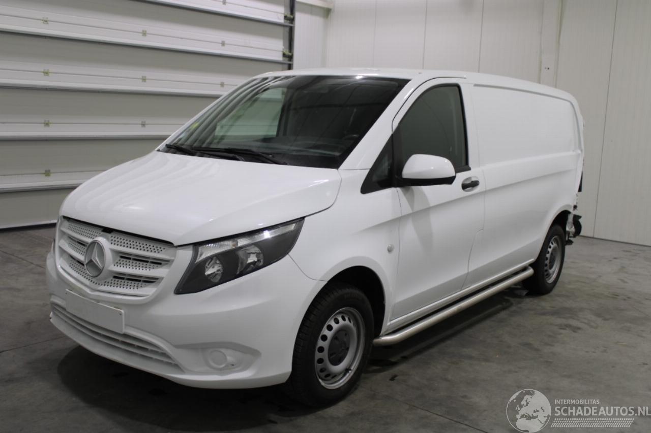 Mercedes Vito 