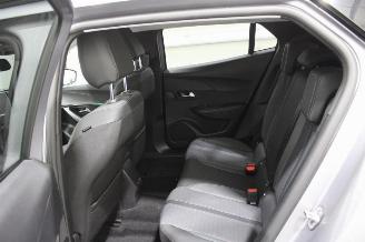Peugeot 2008  picture 11
