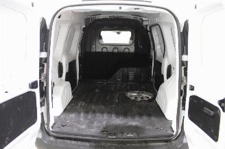 Renault Express  picture 11