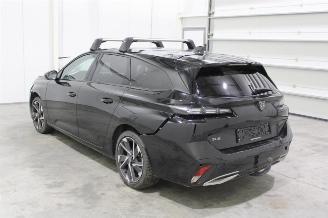 Peugeot 308  picture 4