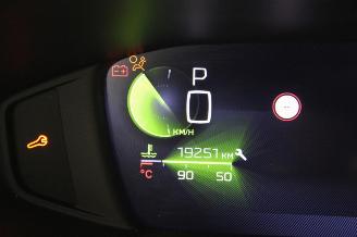 Peugeot 408  picture 13
