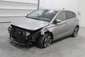 uszkodzony samochody osobowe Hyundai I-20 i20 2022/9
