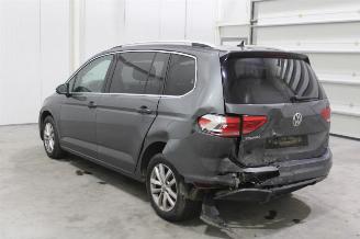 Volkswagen Touran  picture 4