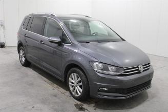 Volkswagen Touran  picture 2