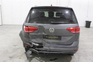 Volkswagen Touran  picture 6