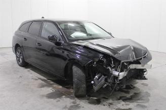 Peugeot 308  picture 2