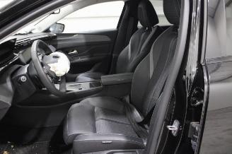 Peugeot 308  picture 9