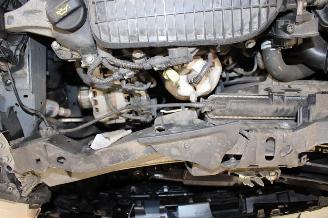 Peugeot 208  picture 20