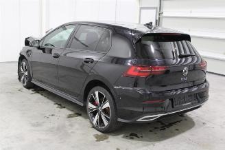 Volkswagen Golf  picture 4