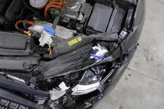 Volkswagen Golf  picture 15
