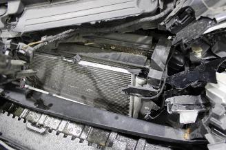 Volkswagen Golf  picture 23