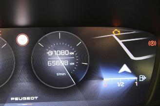 Peugeot 308  picture 13