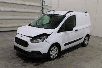 damaged commercial vehicles Ford Transit Courier Van Transit Courier 2021/7