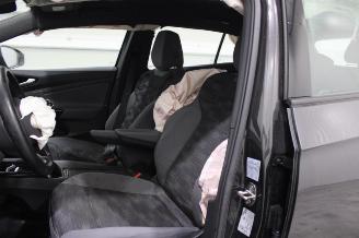 Volkswagen ID.4  picture 10