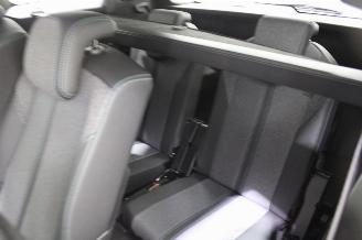 Peugeot 5008  picture 13