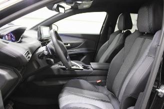 Peugeot 5008  picture 11