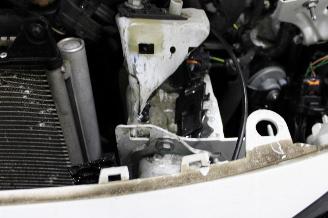 Peugeot 208  picture 17