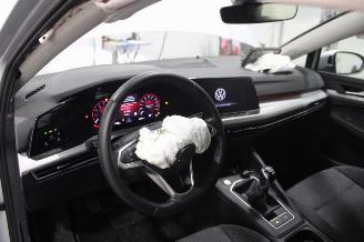 Volkswagen Golf  picture 9
