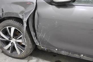 Peugeot 2008  picture 6