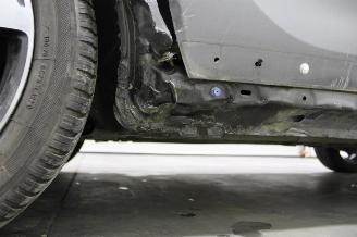 Peugeot 2008  picture 17